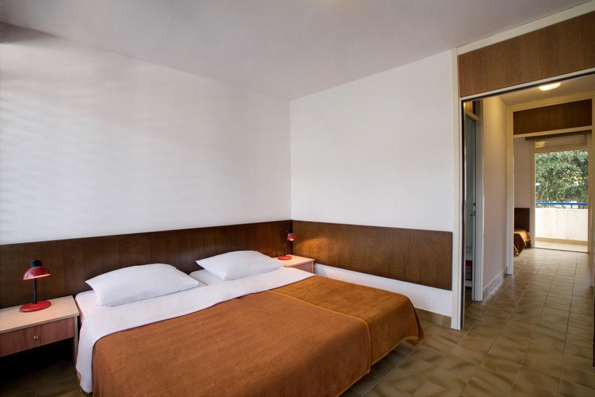 Lanterna Resort Tar-Vabriga Rom bilde